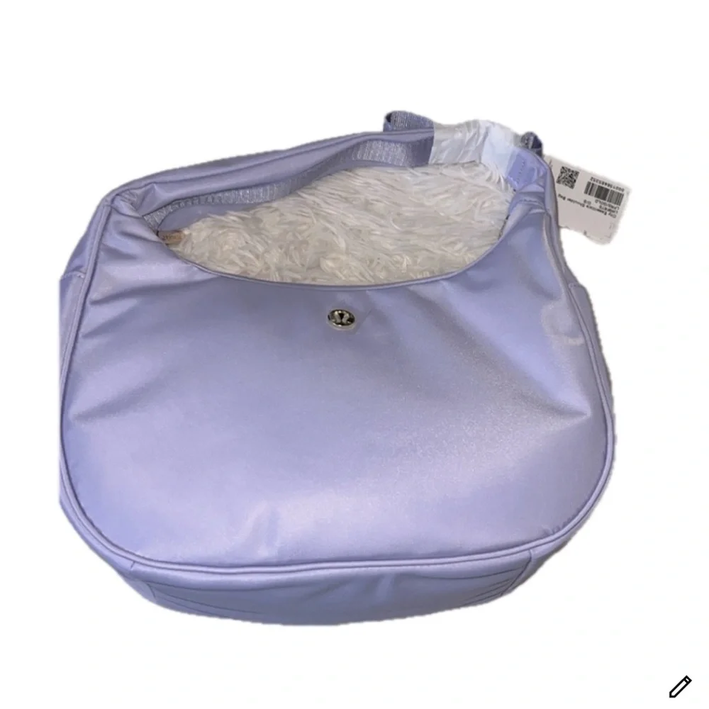 Lululemon City Essentials Shoulder Bag 4L Lavender Frost NWT - Picture 6 of 16
